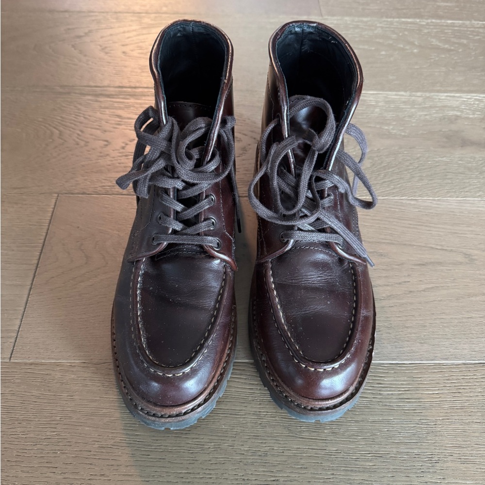 Men's Thursday diplomat moc toe boots
